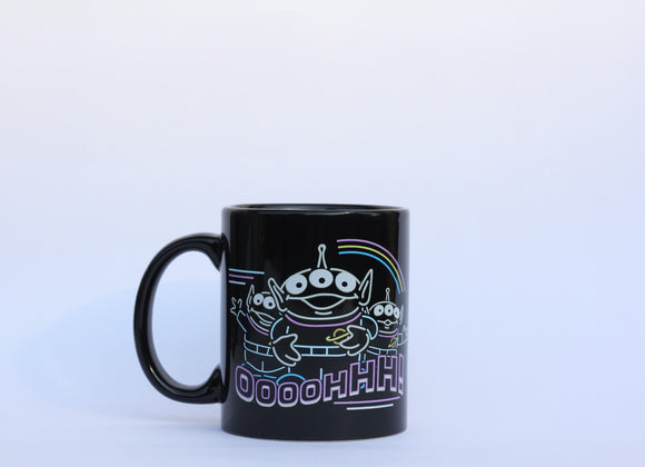 Taza Pixar Brilla en la oscuridad